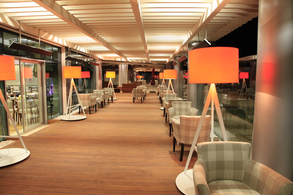 Kolin Hotel / City Point