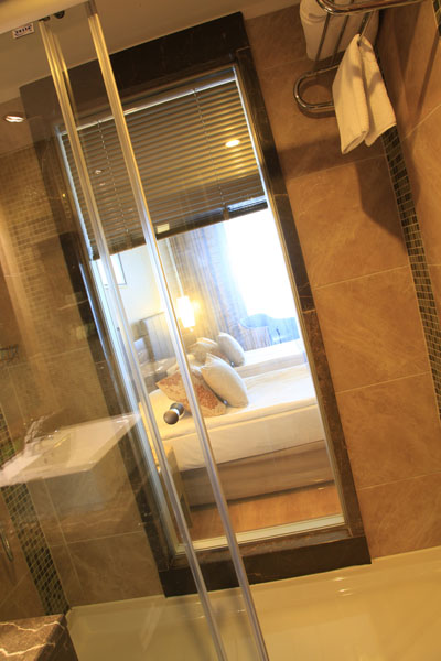 Kolin Hotel  