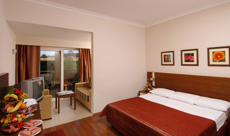 Queen's Park Le Jardin Resort & Spa  