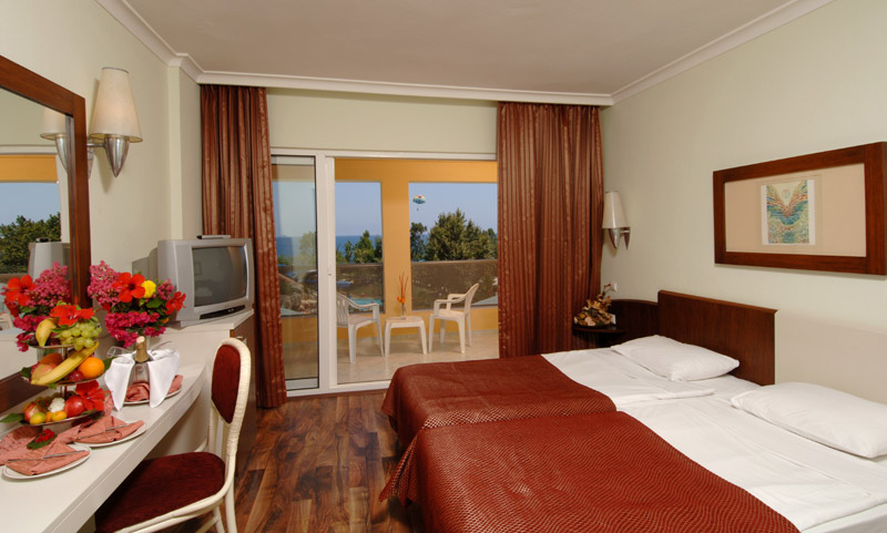 Queen's Park Le Jardin Resort & Spa  