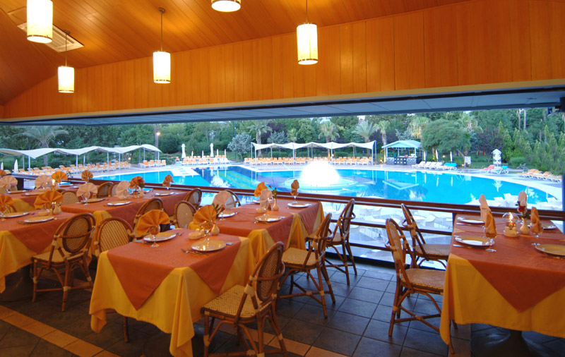 Queen's Park Le Jardin Resort & Spa  