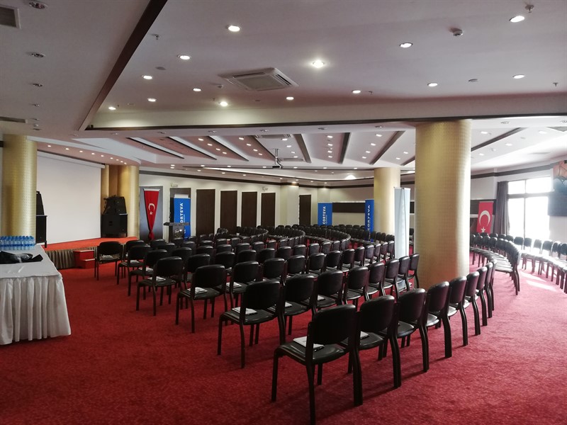 Lidya Sardes Hotel / Talat Zurnacı