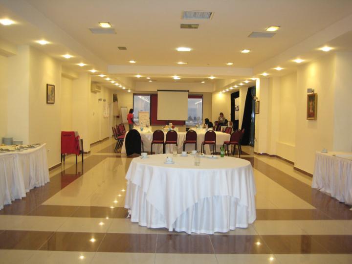Life Port Hotel  