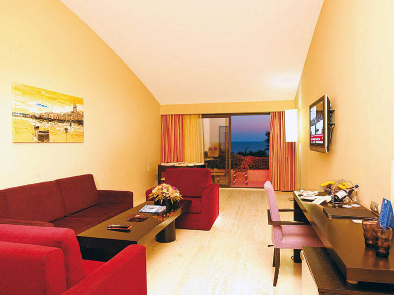 Limak Atlantis De Luxe Hotel & Resort  