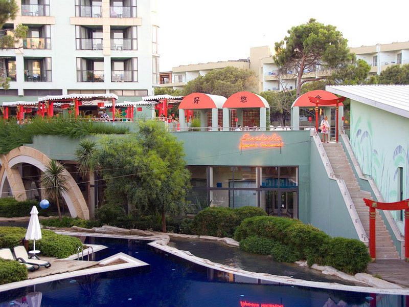 Limak Atlantis De Luxe Hotel & Resort  