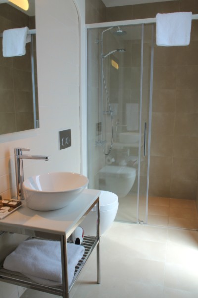 Londe Business Suites / Executive Suit