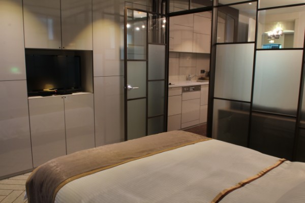 Londe Business Suites / Executive Suit