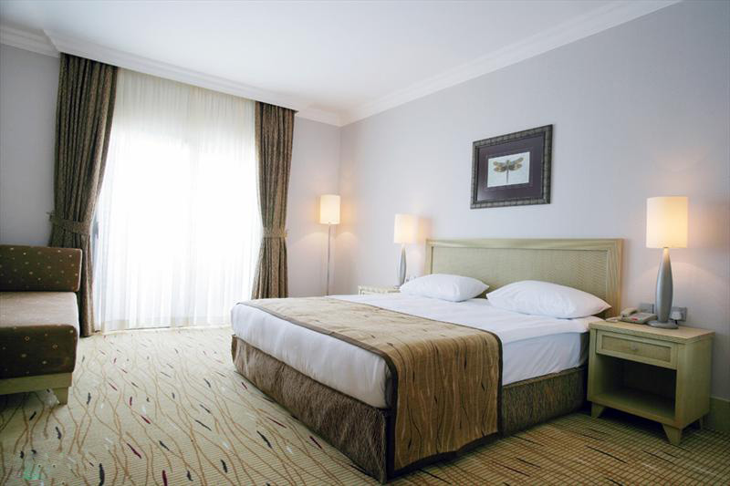 Merit Park Hotel & Casino  