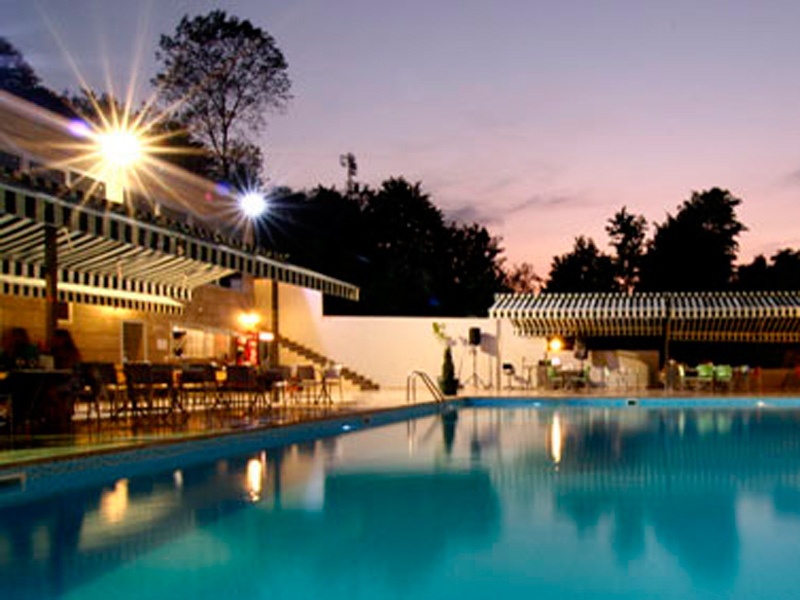 Mora Hotel  