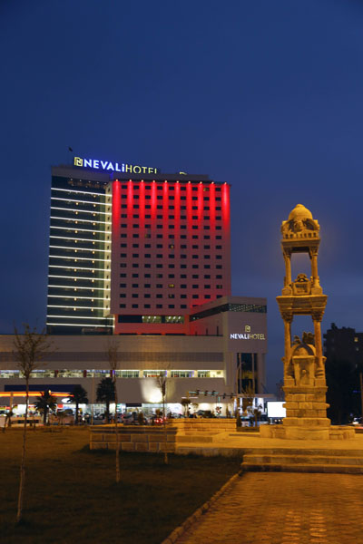 Nevali Hotel & Convention Center / Dış Görünüm