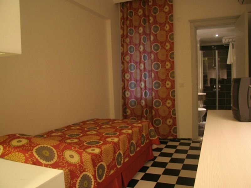 Orient Suite Hotel  