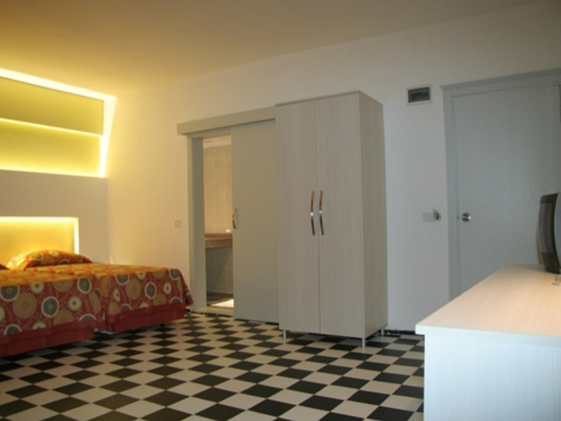 Orient Suite Hotel  