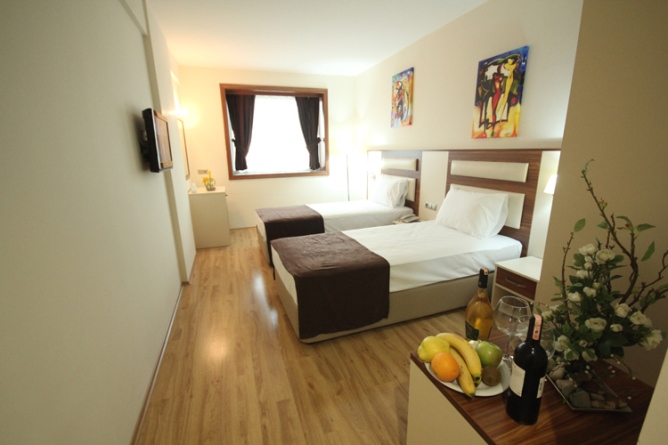 Palm City Hotel Turgutlu  