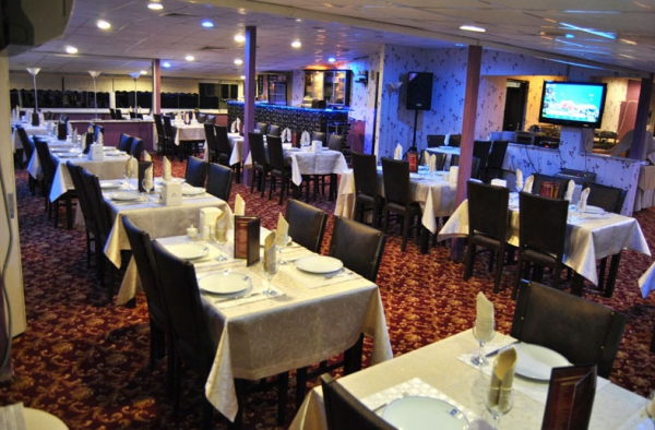Paradise Hotel   