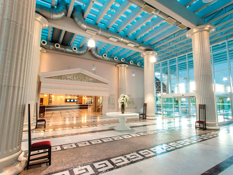 Alva Donna World Palace Hotel  