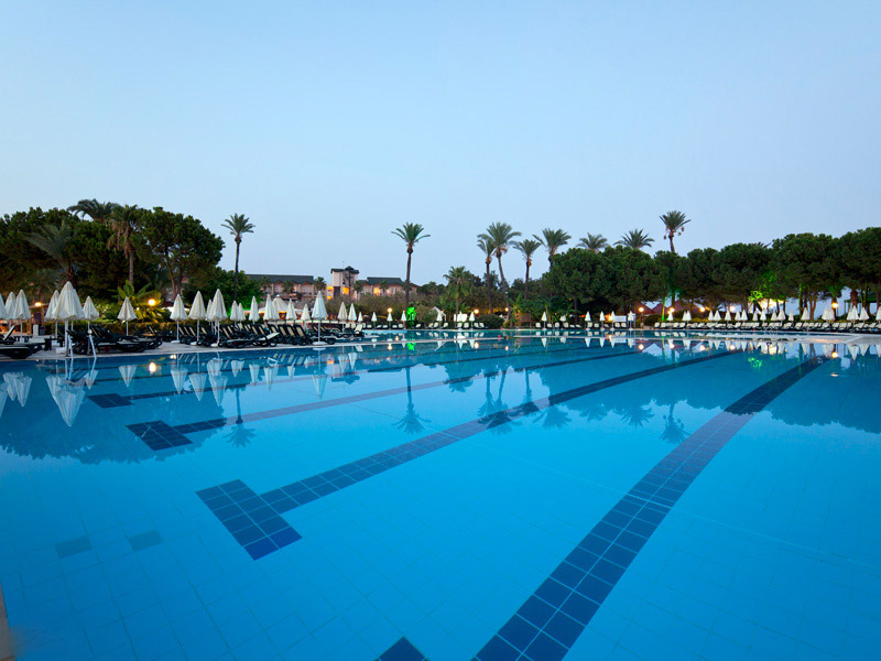 Alva Donna World Palace Hotel  