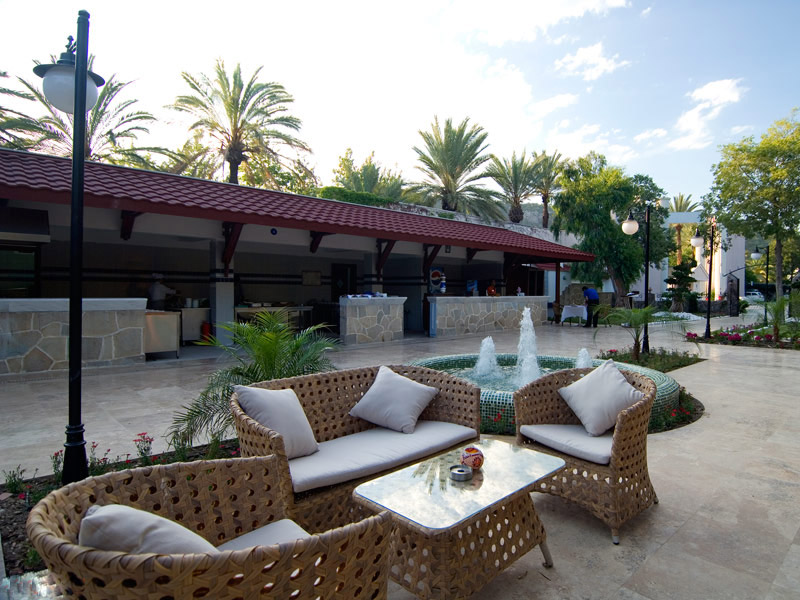 Alva Donna World Palace Hotel  
