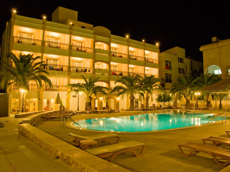 Pia Bella Hotel  