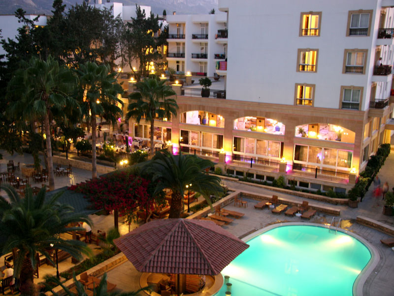 Pia Bella Hotel  