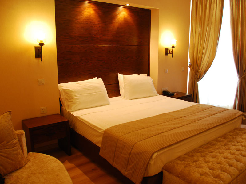 Pia Bella Hotel  