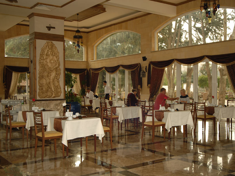 Pia Bella Hotel  