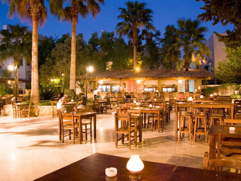 Pia Bella Hotel  