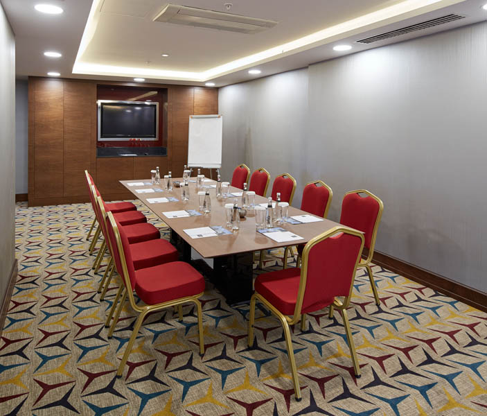 Pullman İstanbul Hotel & Convention Center  