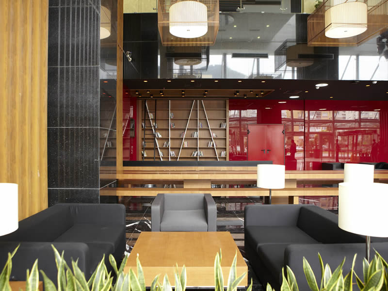 Ramada Encore By Wyndham İzmir  