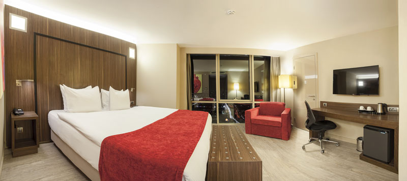 Ramada Encore By Wyndham İzmir  
