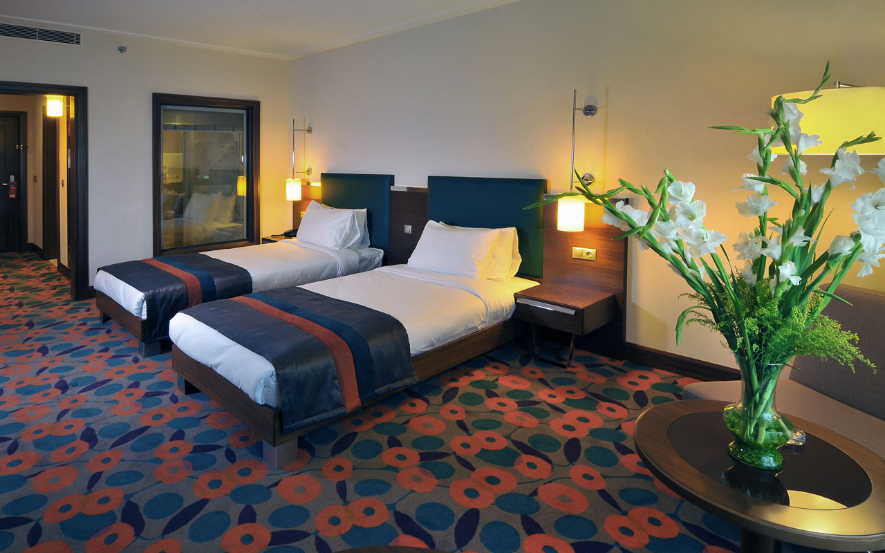 DoubleTree by Hilton Van   