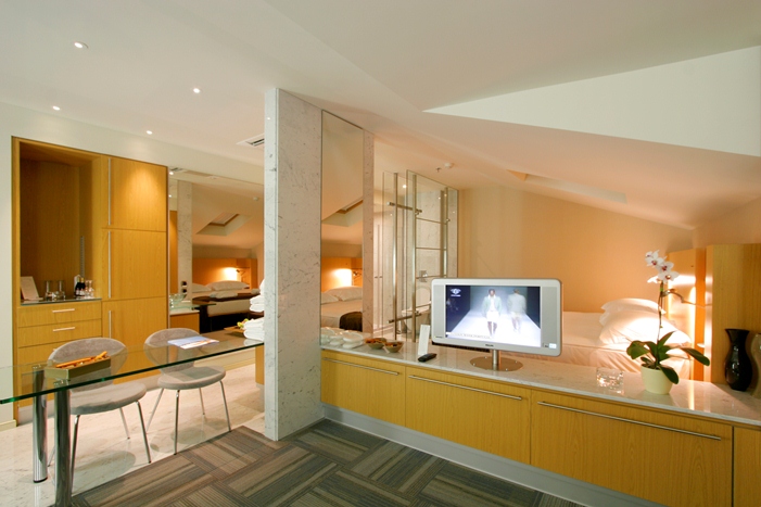 Richmond Nua Wellness Spa  