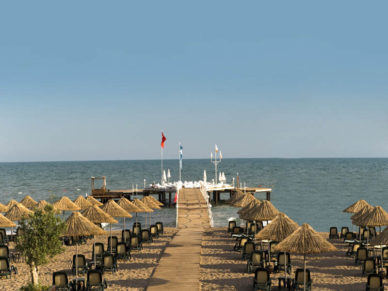 Rixos Hotel Lares  