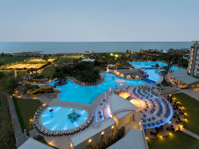 Rixos Hotel Lares  