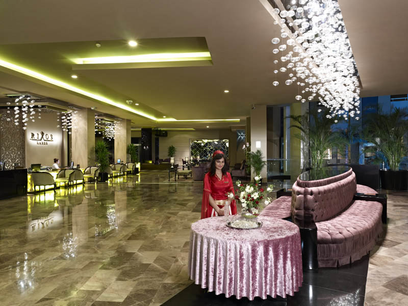 Rixos Hotel Lares  