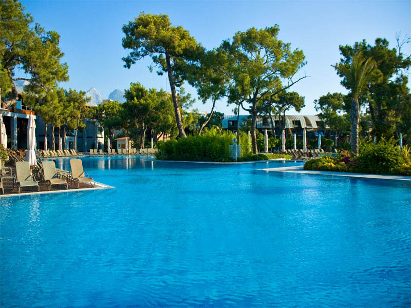 Rixos Hotel Sungate  