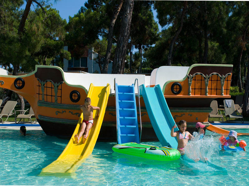 Rixos Hotel Sungate  