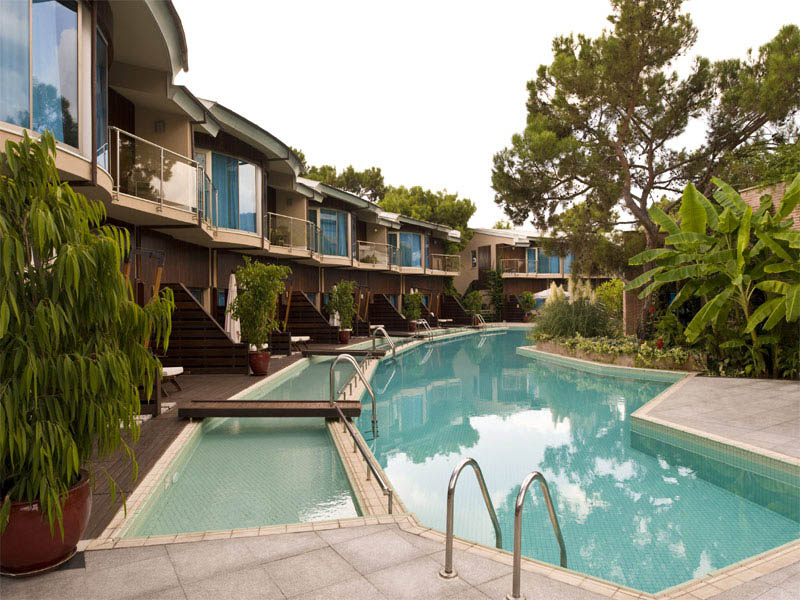 Rixos Hotel Sungate  