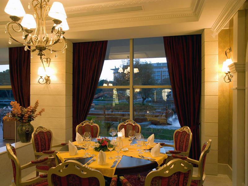Rixos  Premium Belek / Lalezar Restaurant