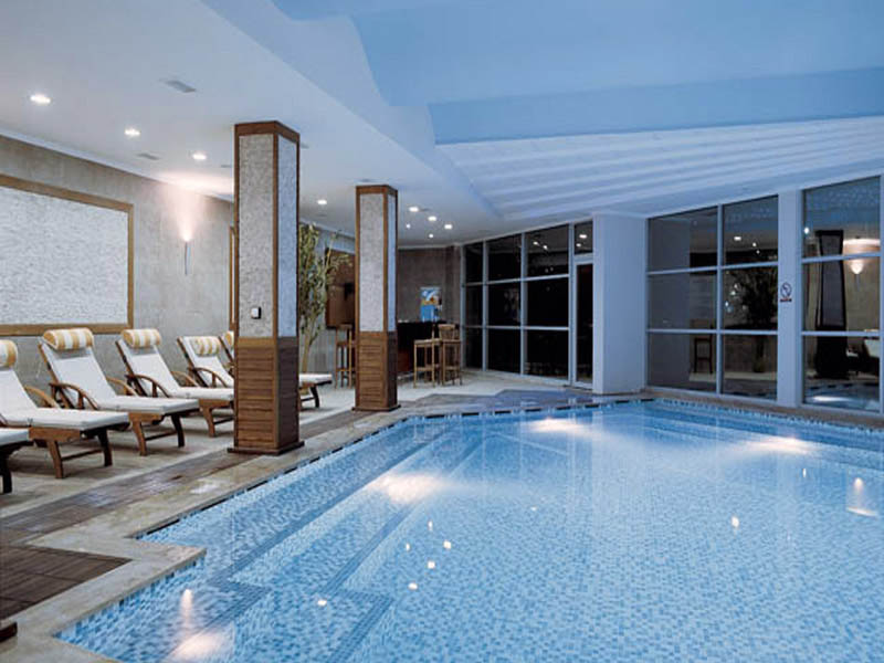 Royal Asarlık Beach Hotel / Kapalı Havuz