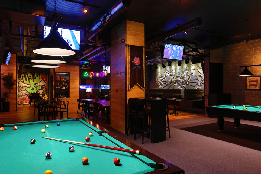 RYS Hotel / Variant Game&Sports Bar