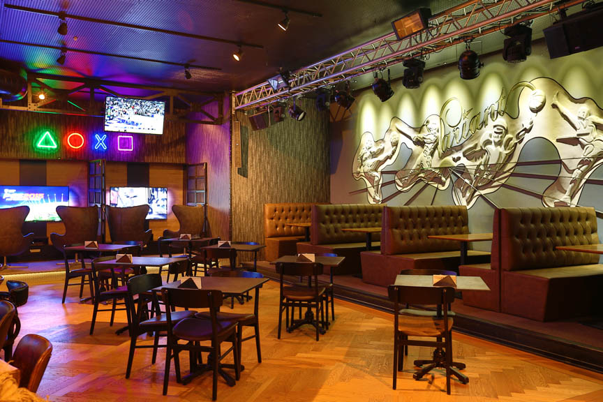 RYS Hotel / Variant Game&Sports Bar