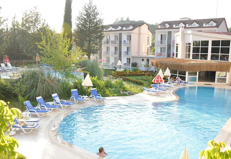 Sahra Su Holiday Village & Spa / Standart Oda Havuz Manzaralı Oda