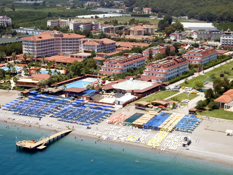 Sailor's Beach Club  