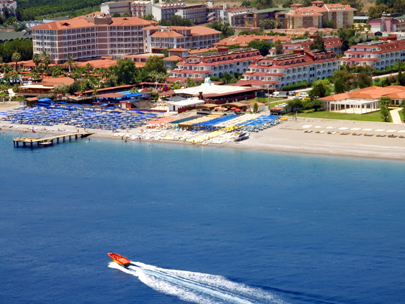 Sailor's Beach Club  