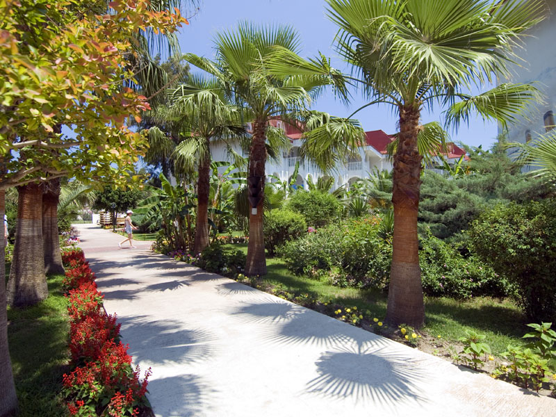 Sailor's Beach Club  