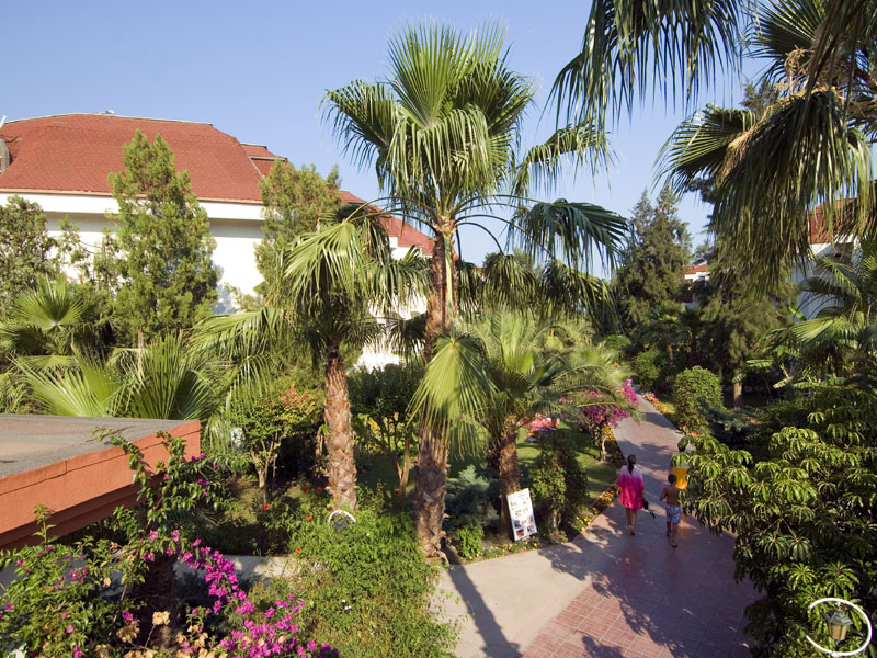 Sailor's Beach Club  