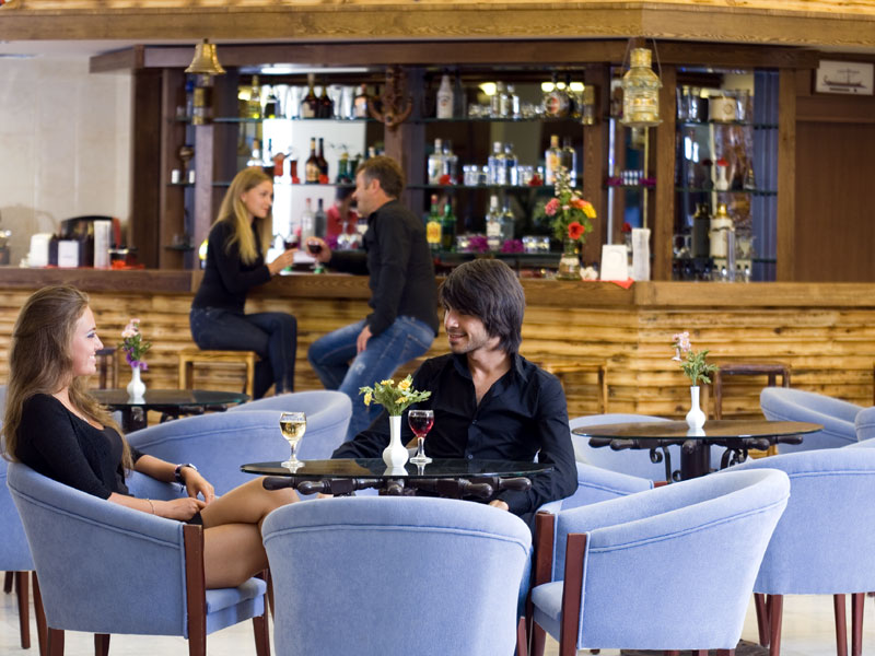 Sailor's Beach Club  