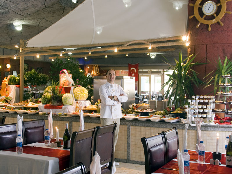 Sailor's Beach Club  