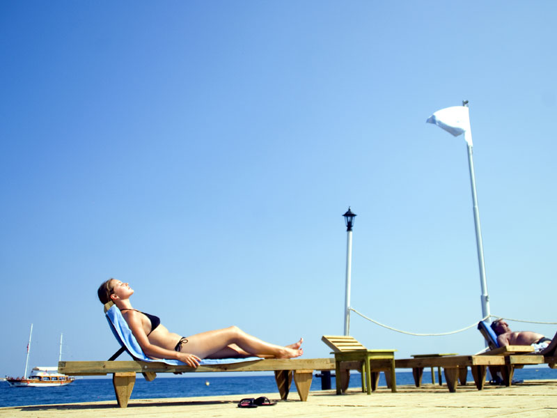 Sailor's Beach Club  