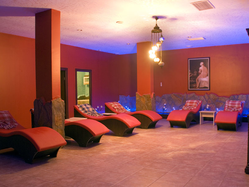 Sailor's Beach Club  